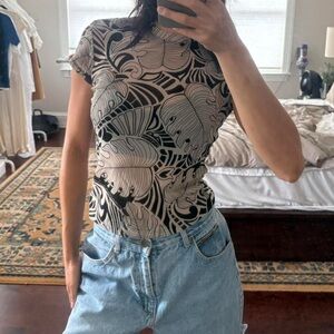 The Limited Black and Cream Short Sleeve Top